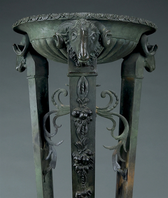 Picture of CA0277 Very Rare Grand Tour floor standing bronze Athenienne