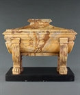 Picture of Important Grand Tour marble Sarcophagus